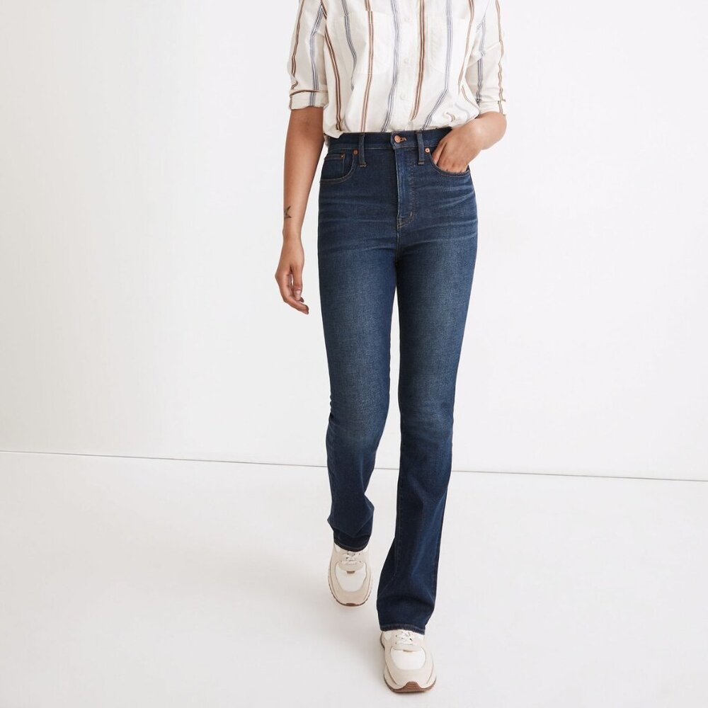 Madewell Petite Skinny Flare Jeans in Linnean Wash